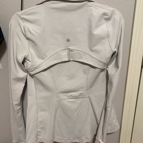 Lululemon define Jacket size 4 white opal - Picture 2 of 4
